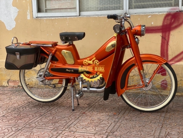 Mobylette AV65 - Màu Cam 